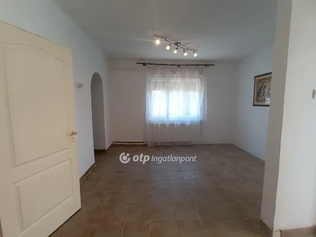 Eladó ház Délegyháza 76 nm