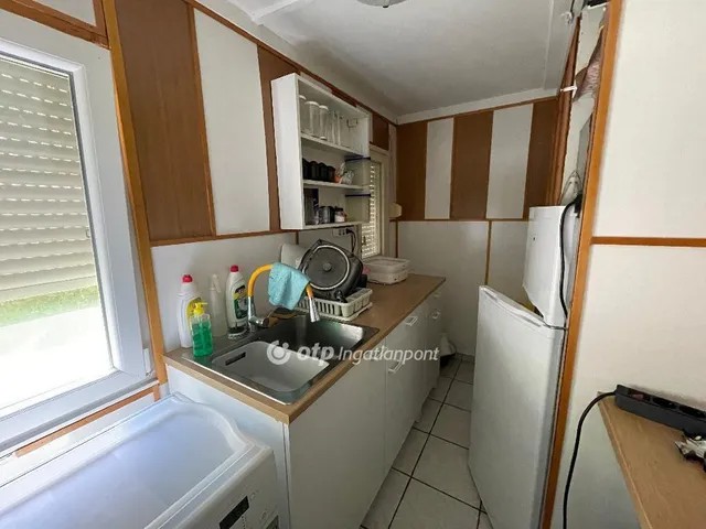 Eladó üdülő és hétvégi ház Dunaharaszti, Paradicsomsziget 68 nm