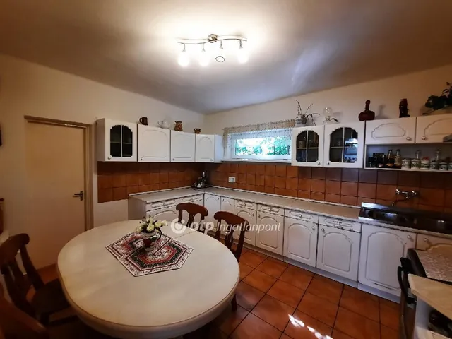 Eladó ház Dunaharaszti 236 nm