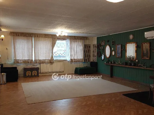 Eladó ház Dunaharaszti 236 nm