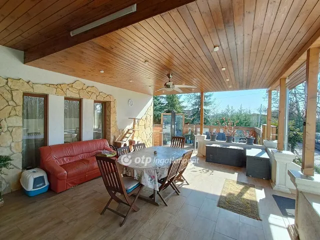 Eladó ház Délegyháza 170 nm