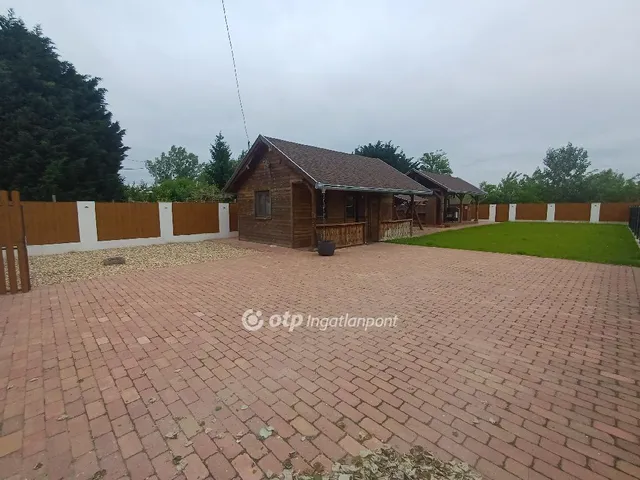 Eladó nyaraló Dunavarsány 23 nm