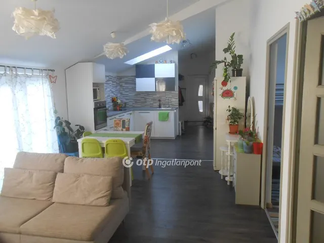 Eladó ház Budapest XXIII. kerület, Soroksár 209 nm