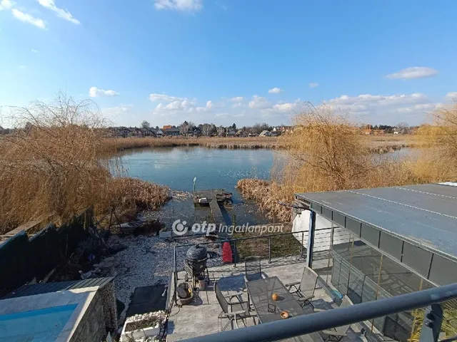 Eladó ház Taksony 290 nm