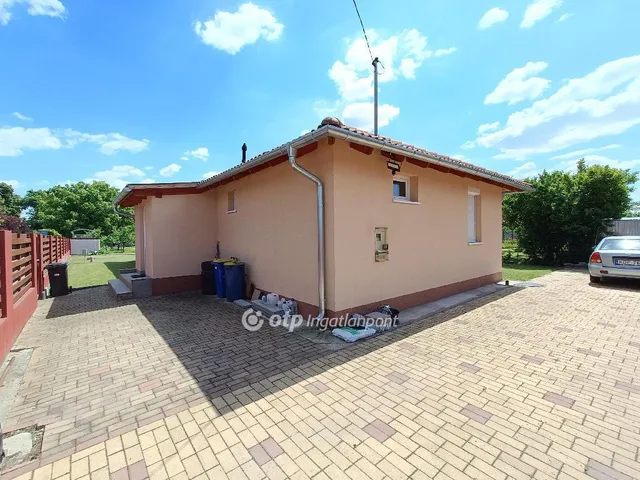 Eladó ház Majosháza 110 nm