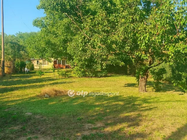 Eladó telek Dunaharaszti 1500 nm