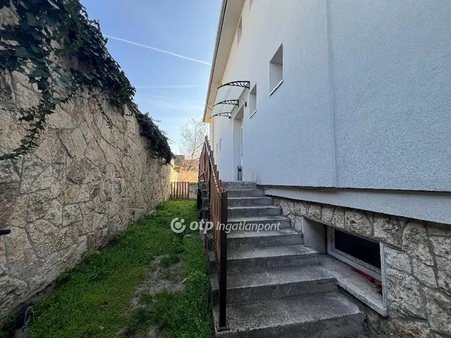 Eladó lakás Budapest XXIII. kerület, Soroksár 107 nm