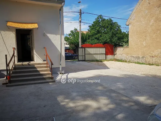 Eladó ház Budapest XIX. kerület 100 nm
