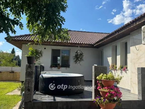 Eladó ház Délegyháza 186 nm
