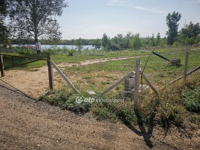 Eladó telek Dunavarsány 1252 nm