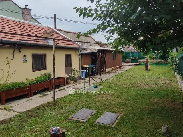 Eladó ház Budapest XX. kerület, Pacsirtatelep 73 nm