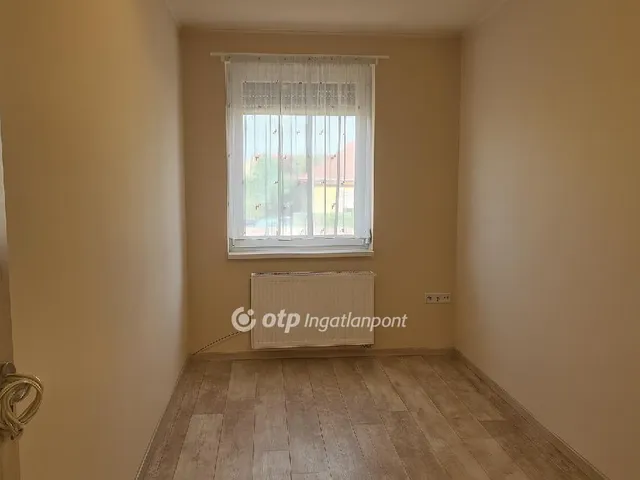 Eladó lakás Dunaharaszti 44 nm