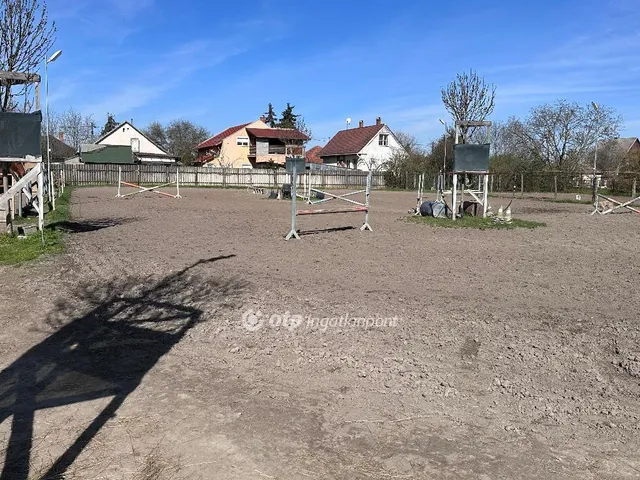 Eladó ház Majosháza 132 nm