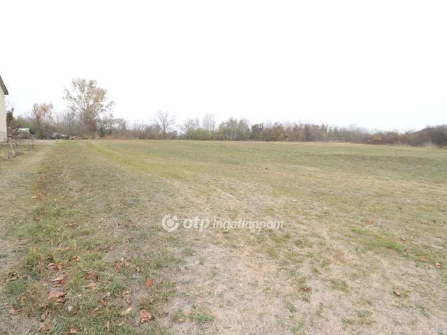 Eladó telek Makád 914 nm