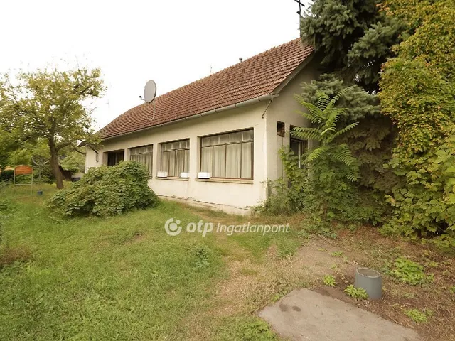Eladó ház Dömsöd 81 nm