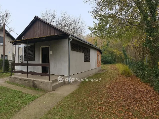 Eladó üdülő és hétvégi ház Dömsöd 55 nm