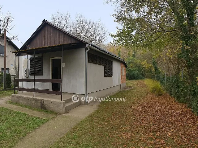 Eladó üdülő és hétvégi ház Dömsöd 55 nm