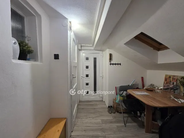 Eladó lakás Budapest X. kerület, Pongrácz úti ltp 28 nm