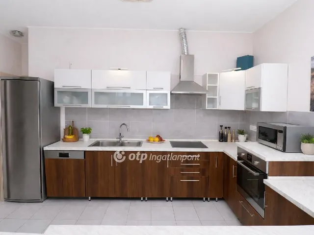 Eladó ház Tass 150 nm