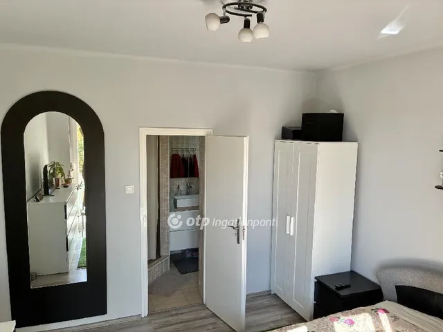 Eladó lakás Budapest IX. kerület, József Attila lakótelep 55 nm