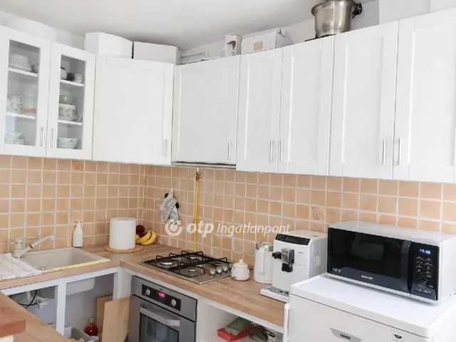 Eladó lakás Tököl 54 nm