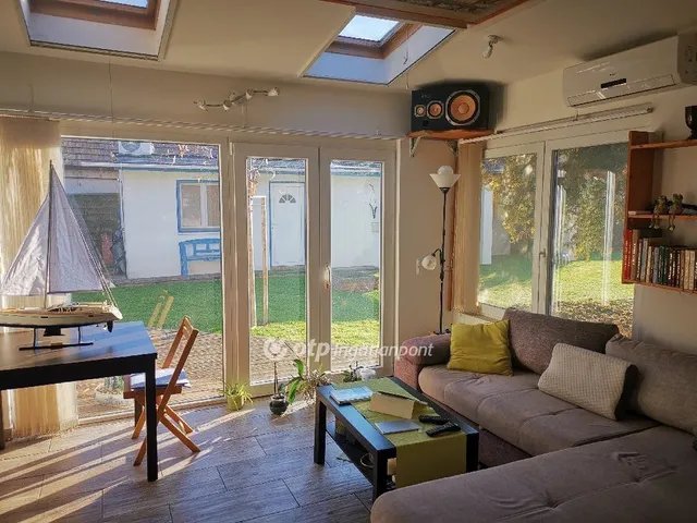 Eladó ház Budapest XXI. kerület 543 nm