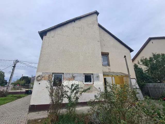 Eladó ház Alsónémedi 160 nm
