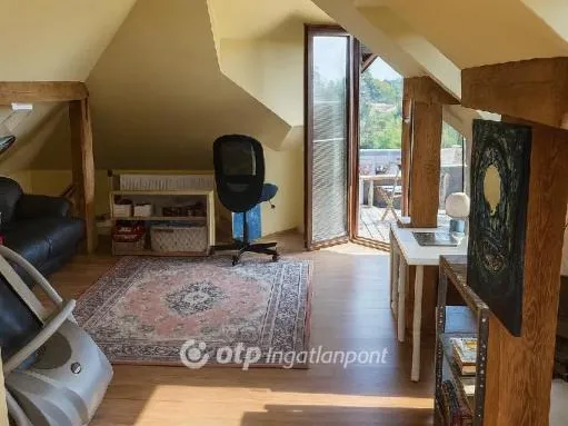 Eladó ház Érd 272 nm