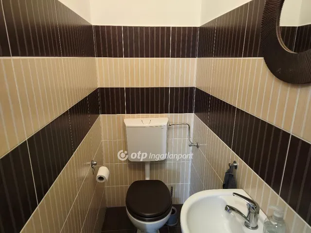 Eladó lakás Dabas 85 nm