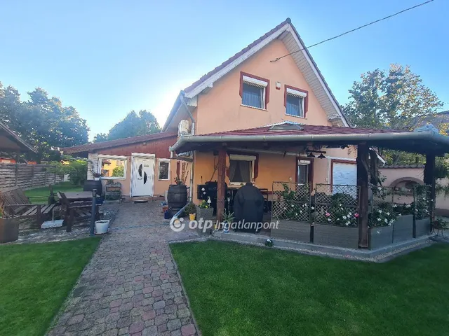 Eladó ház Alsónémedi 177 nm