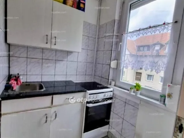 Eladó lakás Budapest XIX. kerület, Óváros 27 nm