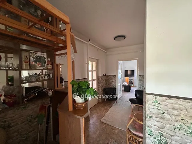 Eladó ház Dunaharaszti 270 nm