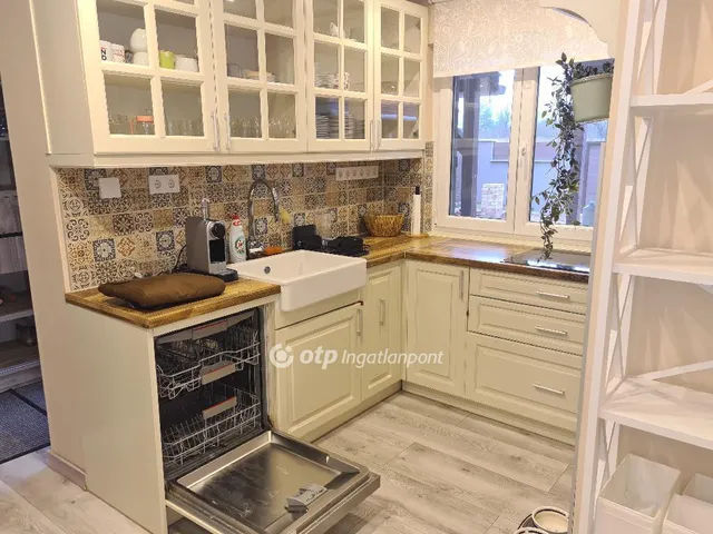 Eladó ház Dunaharaszti 129 nm