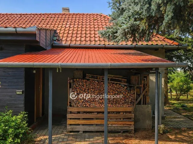 Eladó ház Ócsa 83 nm