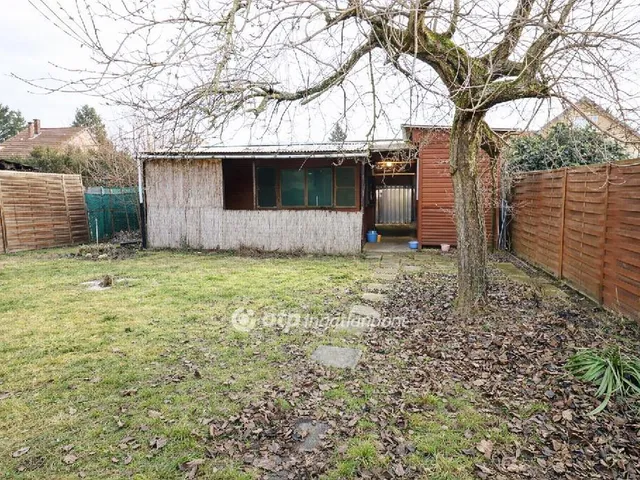 Eladó üdülő és hétvégi ház Tass 30 nm