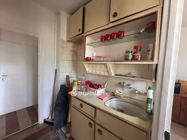 Eladó lakás Budapest IX. kerület, József Attila lakótelep 37 nm