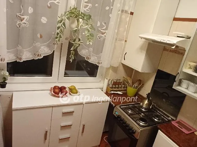 Eladó lakás Budapest III. kerület 73 nm