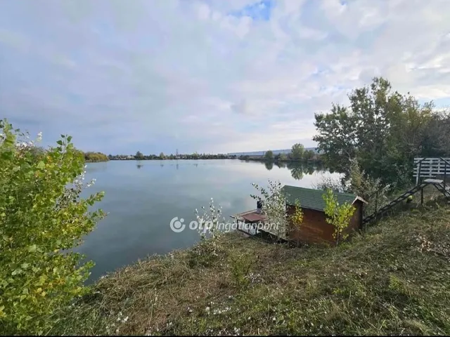 Eladó telek Szigetszentmiklós 360 nm