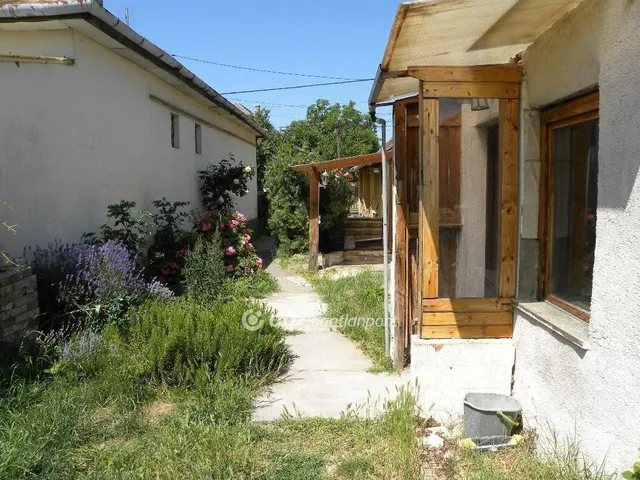 Eladó lakás Budapest XVI. kerület 45 nm