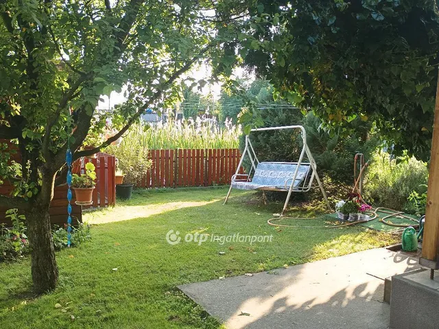 Eladó üdülő és hétvégi ház Budapest XXIII. kerület 64 nm