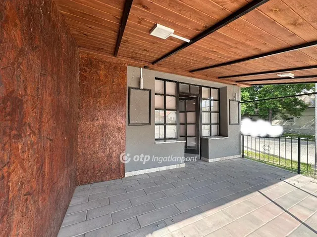 Kiadó kereskedelmi és ipari ingatlan Taksony 20 nm