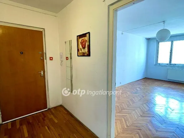 Eladó lakás Budapest III. kerület 52 nm