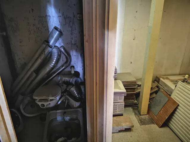 Eladó kereskedelmi és ipari ingatlan Budapest VI. kerület, Nagykörúton belüli terület 49 nm