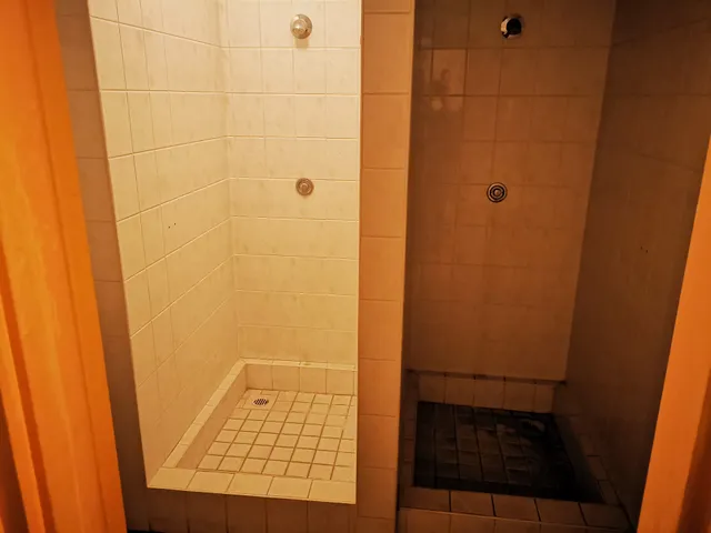 Eladó kereskedelmi és ipari ingatlan Budapest VI. kerület, Nagykörúton belüli terület 359 nm