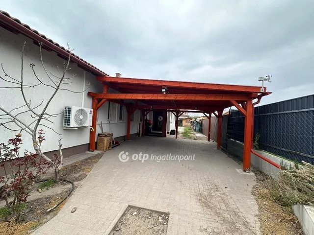 Eladó ház Délegyháza 186 nm
