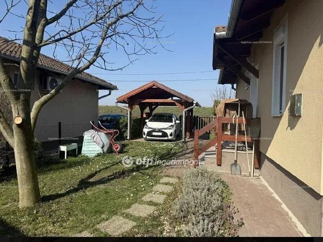 Eladó ház Halásztelek 78 nm