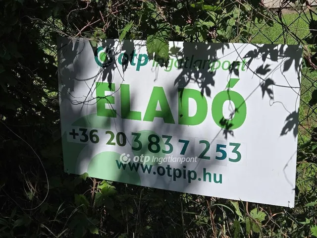 Eladó telek Dömsöd 882 nm