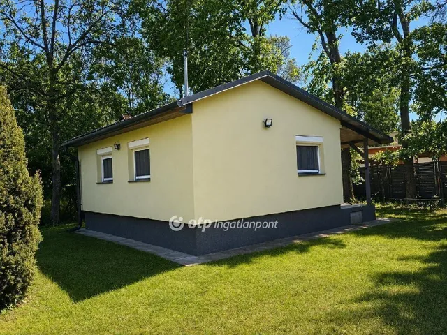 Eladó nyaraló Kiskunlacháza 29 nm