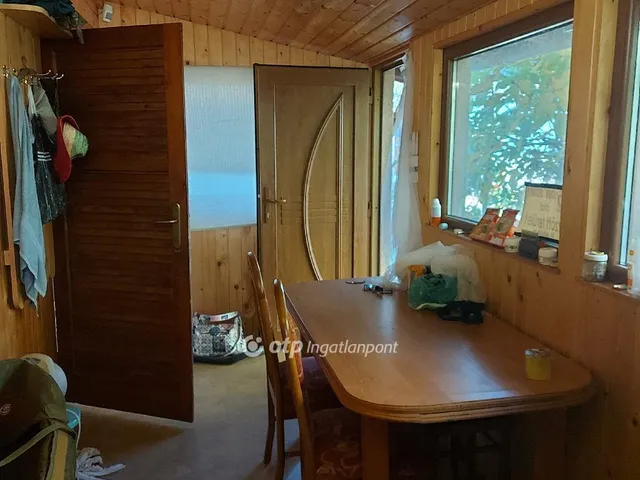 Eladó nyaraló Dömsöd 30 nm