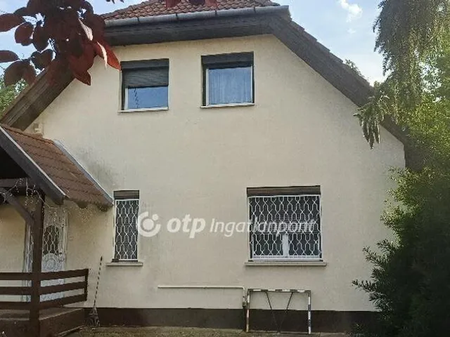 Eladó ház Budapest XVIII. kerület 161 nm